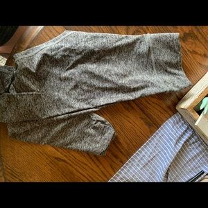 Victoria secret ultimate yoga leggings.